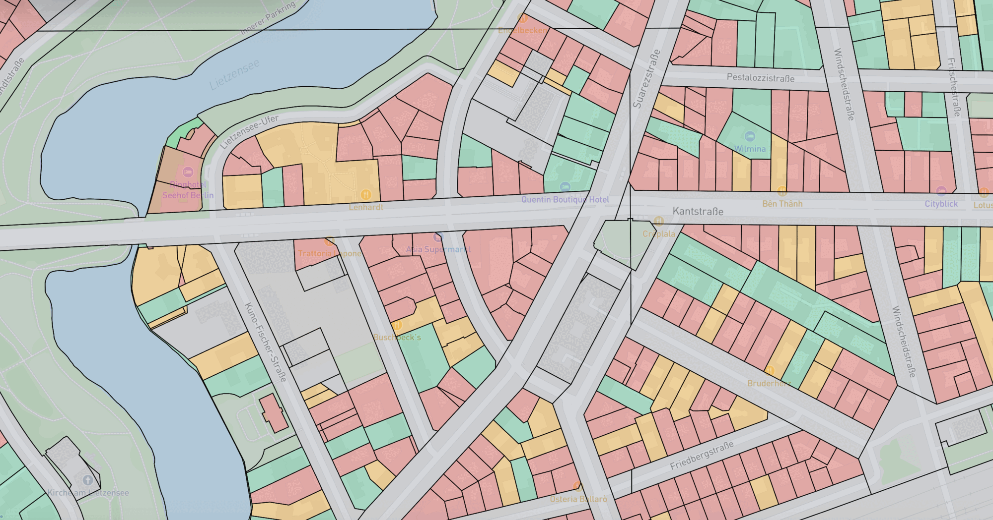 Karte Berlin-Charlottenburg am Lietzensee mit Bebauungspotenzial je Flurstück: grün, gelb und rot eingefärbte Grundstücke, Straßen, Park und See grau